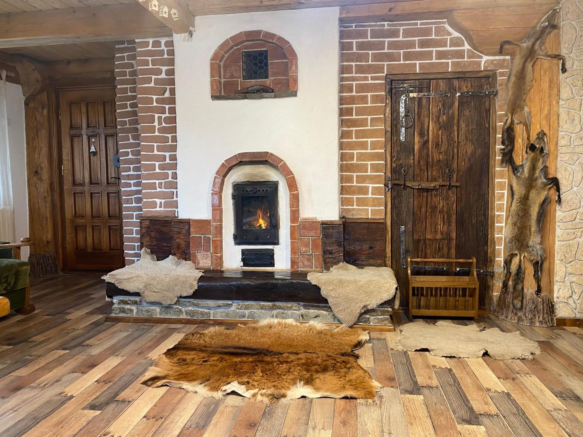 Casa Cu Sindrila Villa Vălenii de Munte Exterior foto