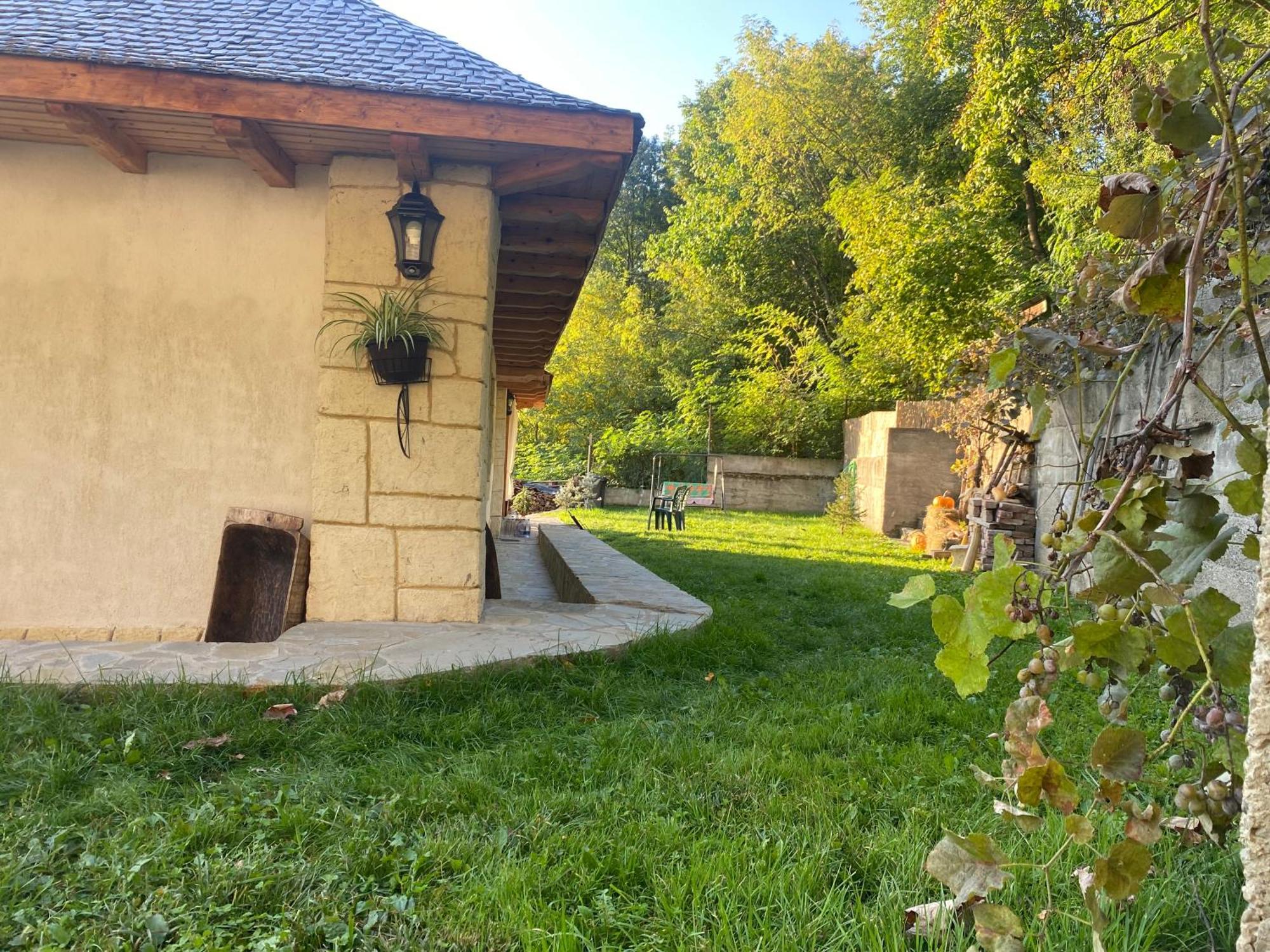 Casa Cu Sindrila Villa Vălenii de Munte Exterior foto