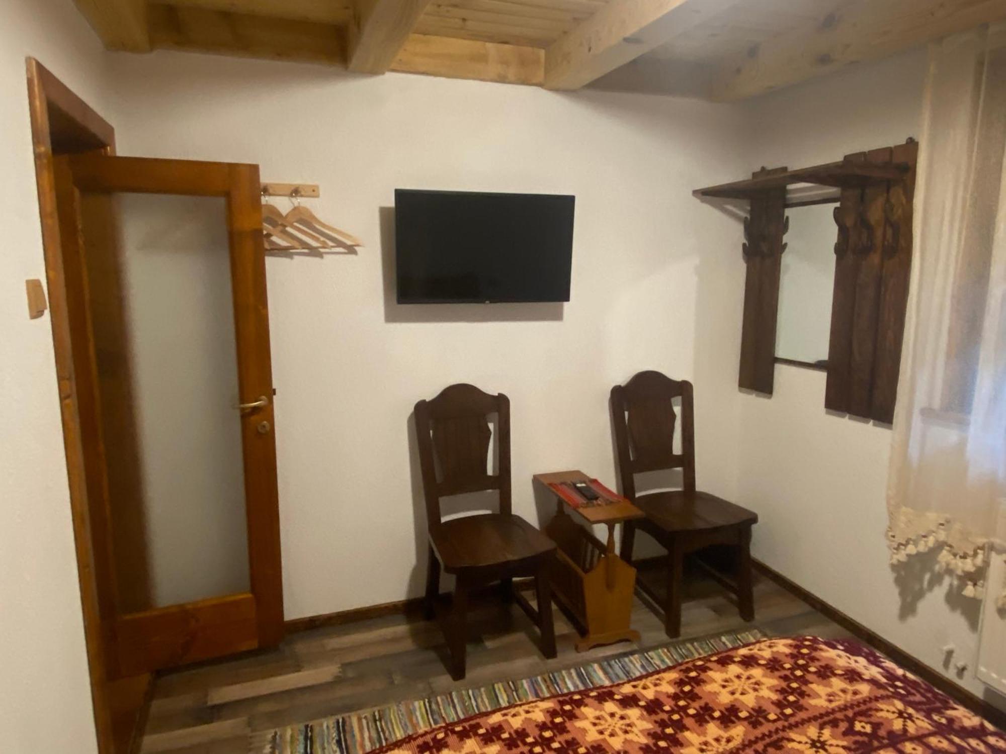 Casa Cu Sindrila Villa Vălenii de Munte Exterior foto