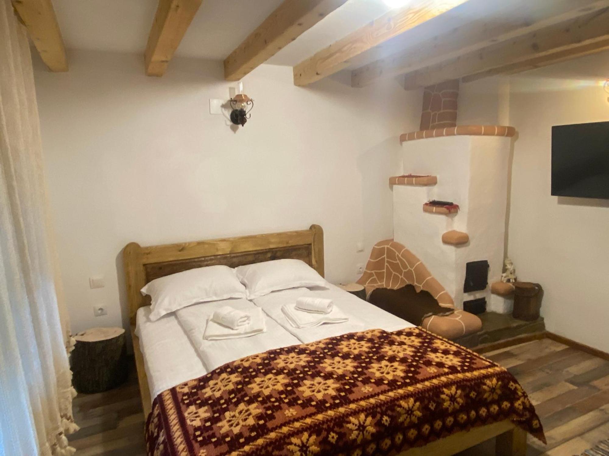 Casa Cu Sindrila Villa Vălenii de Munte Exterior foto