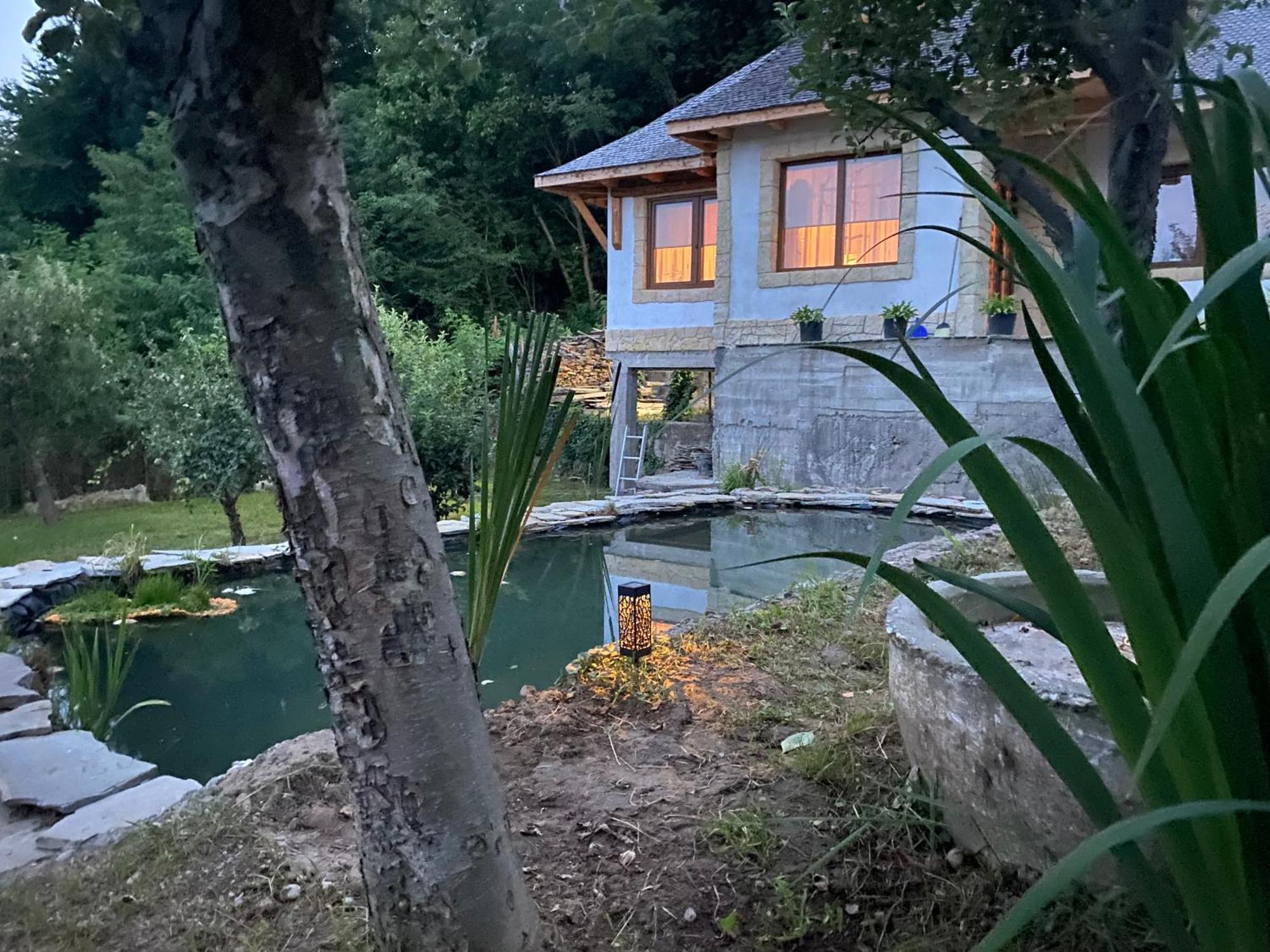 Casa Cu Sindrila Villa Vălenii de Munte Exterior foto
