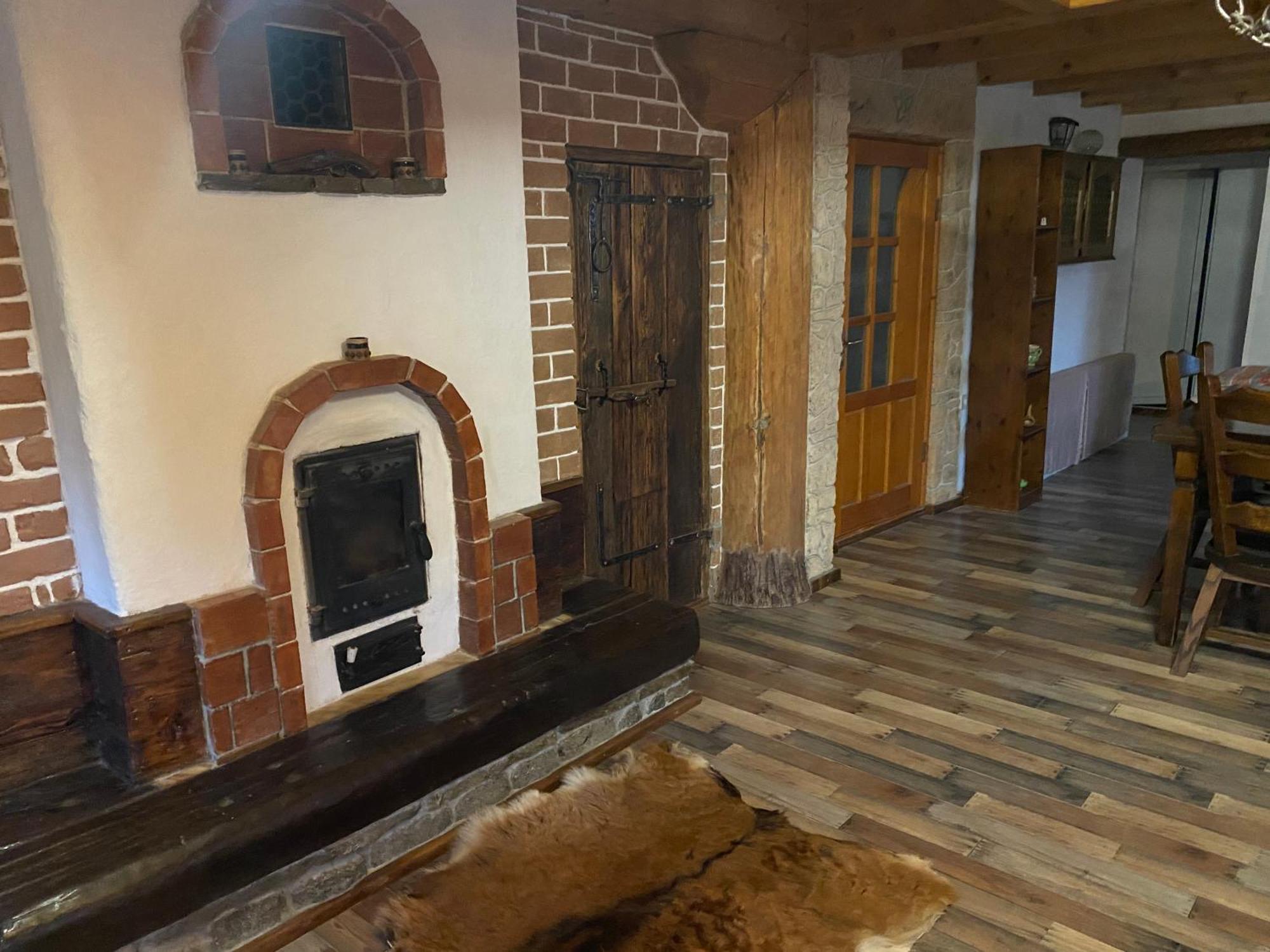 Casa Cu Sindrila Villa Vălenii de Munte Exterior foto